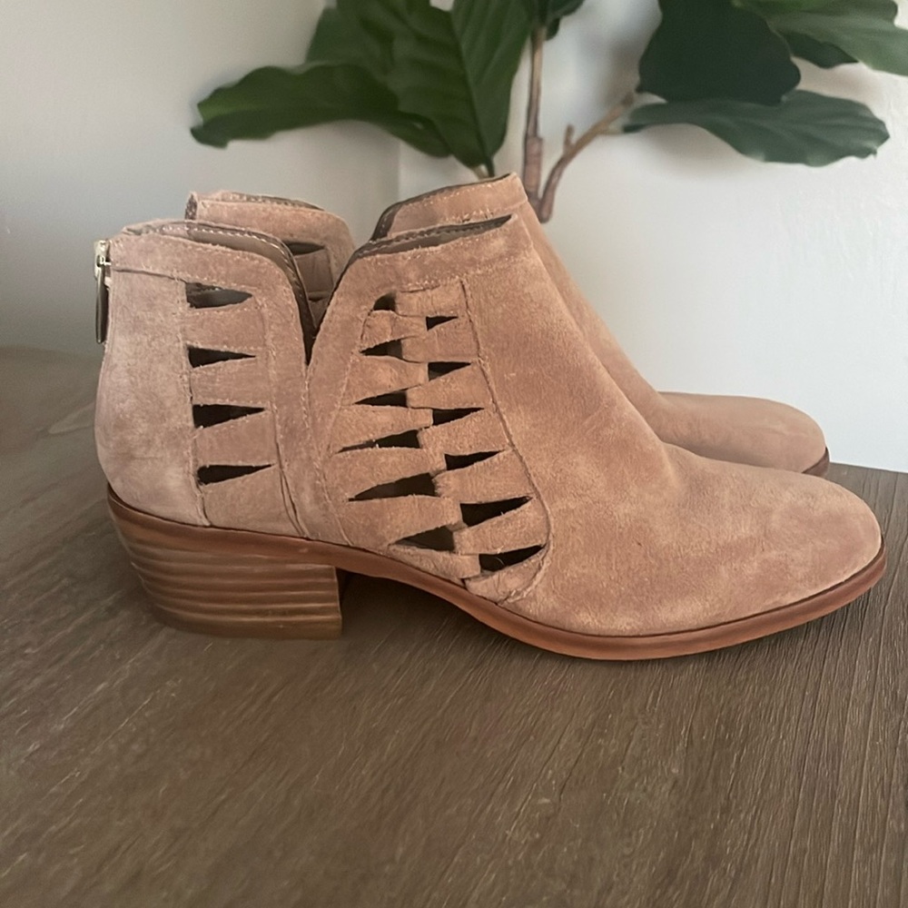 Vince Camuto low booties